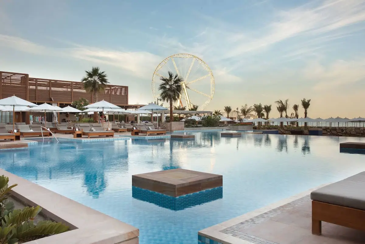 Best Time to Visit Azure Beach 