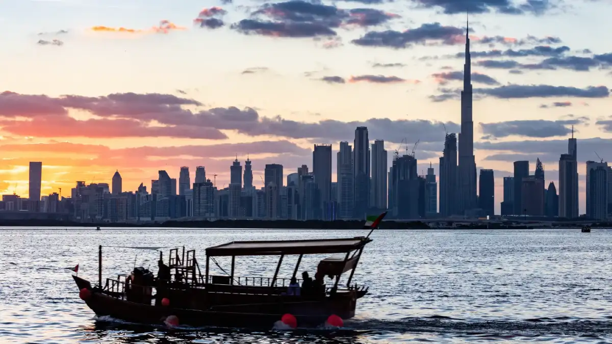 متحف دبي؛ رواية من الماضي بجانب خور التاريخي
